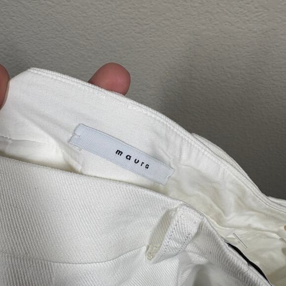 QL2 Quelledue Womens 42/6 US Maura Straight Cropped Cuffed Pants White Denim - Picture 7 of 9